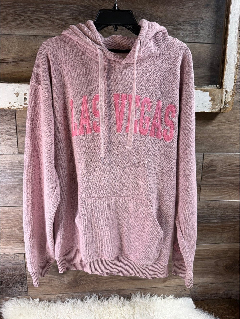 New York Popular Las Vegas Hoodie Size L Mauve Pink Pullover Sweatshirt Pocket